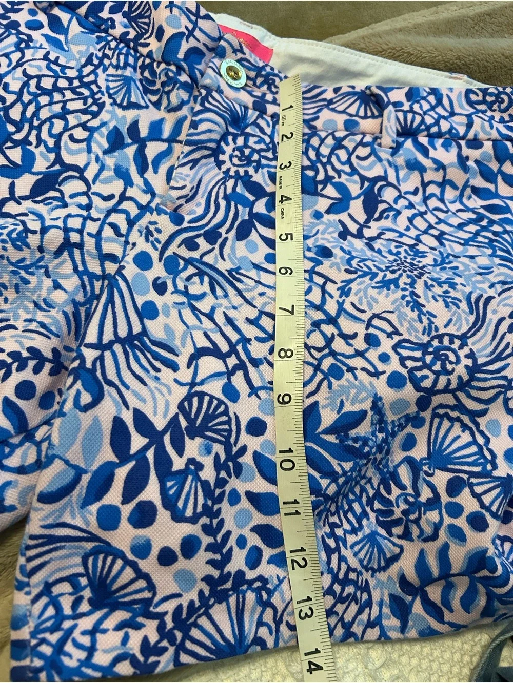 Lilly Pulitzer Shorts - Picture 7 of 7